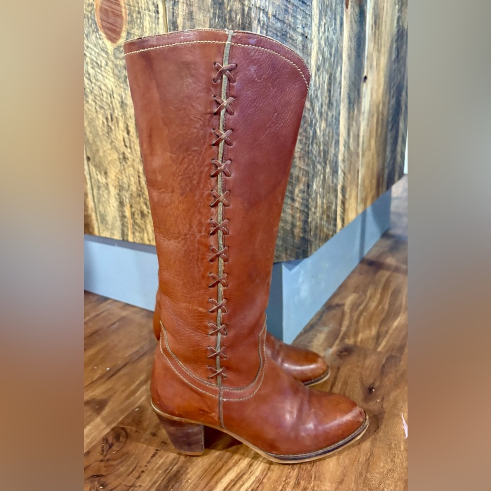 Campus Boots vintage 1970’s Latinas made in Brazil braided leather sz 7 1/2